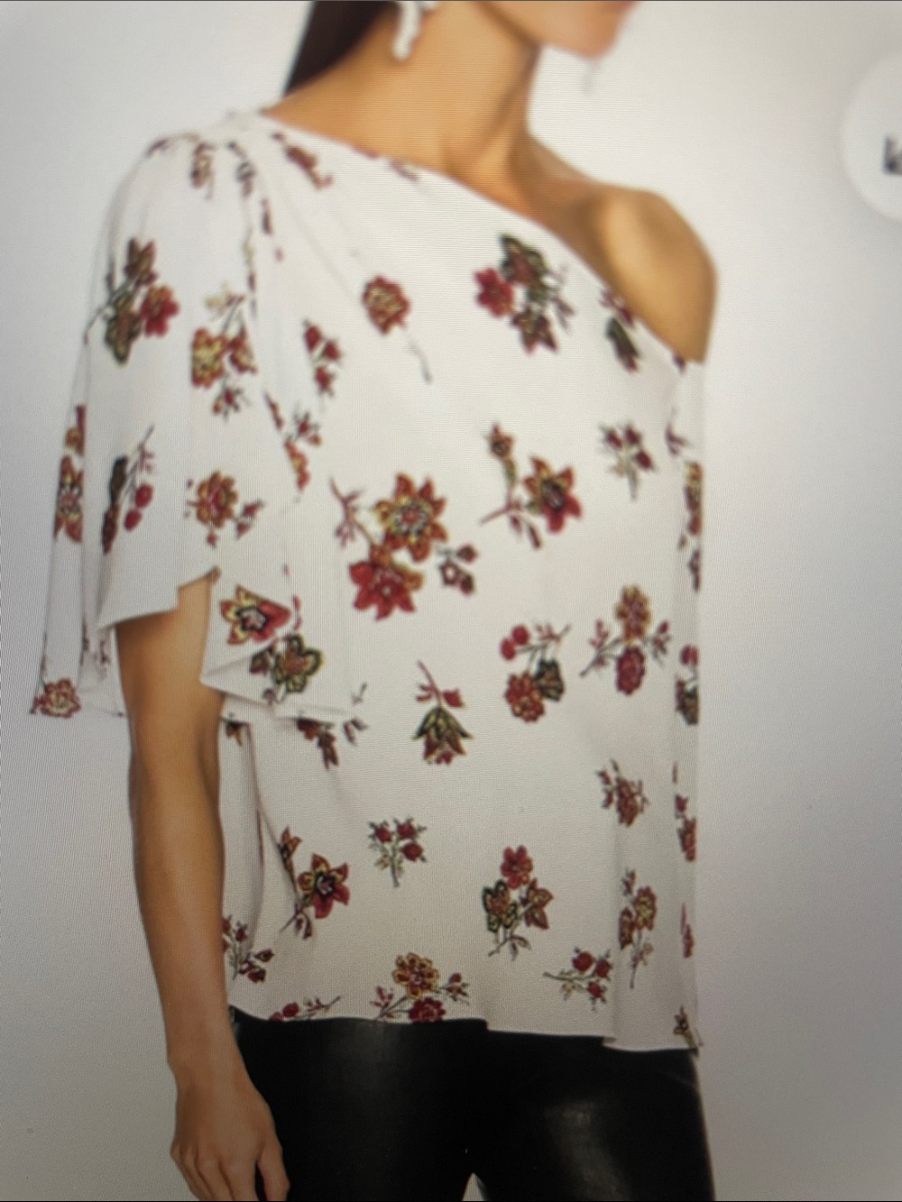 A.L.C Marissa Asymmetrical sleeve floral blouse sz 4